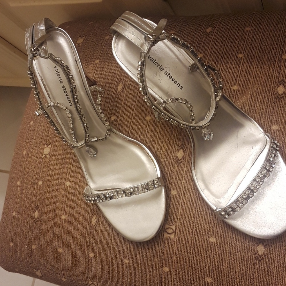 Dress shoes,  very pretty, will complete any outfi